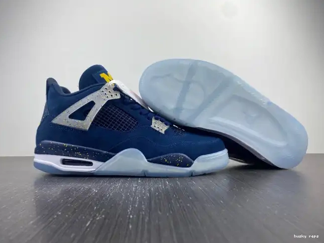 Rep Husky (PE) Jordan Michigan 4 Retro Air AJ4-1036660 0620
